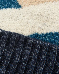 Scenic Bobble Hat