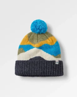 Scenic Bobble Hat