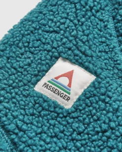 Snowdrift Fleece Hood