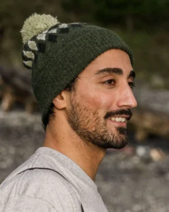 Snowdrop Bobble Hat