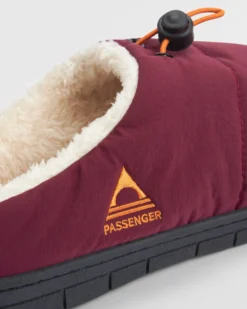 Step Out Women's Fleece Lined Slipper