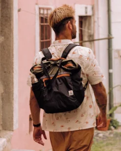 Stow Tote 22L Backpack