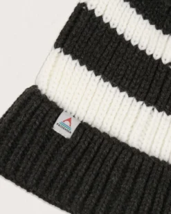 Summit Bobble Hat