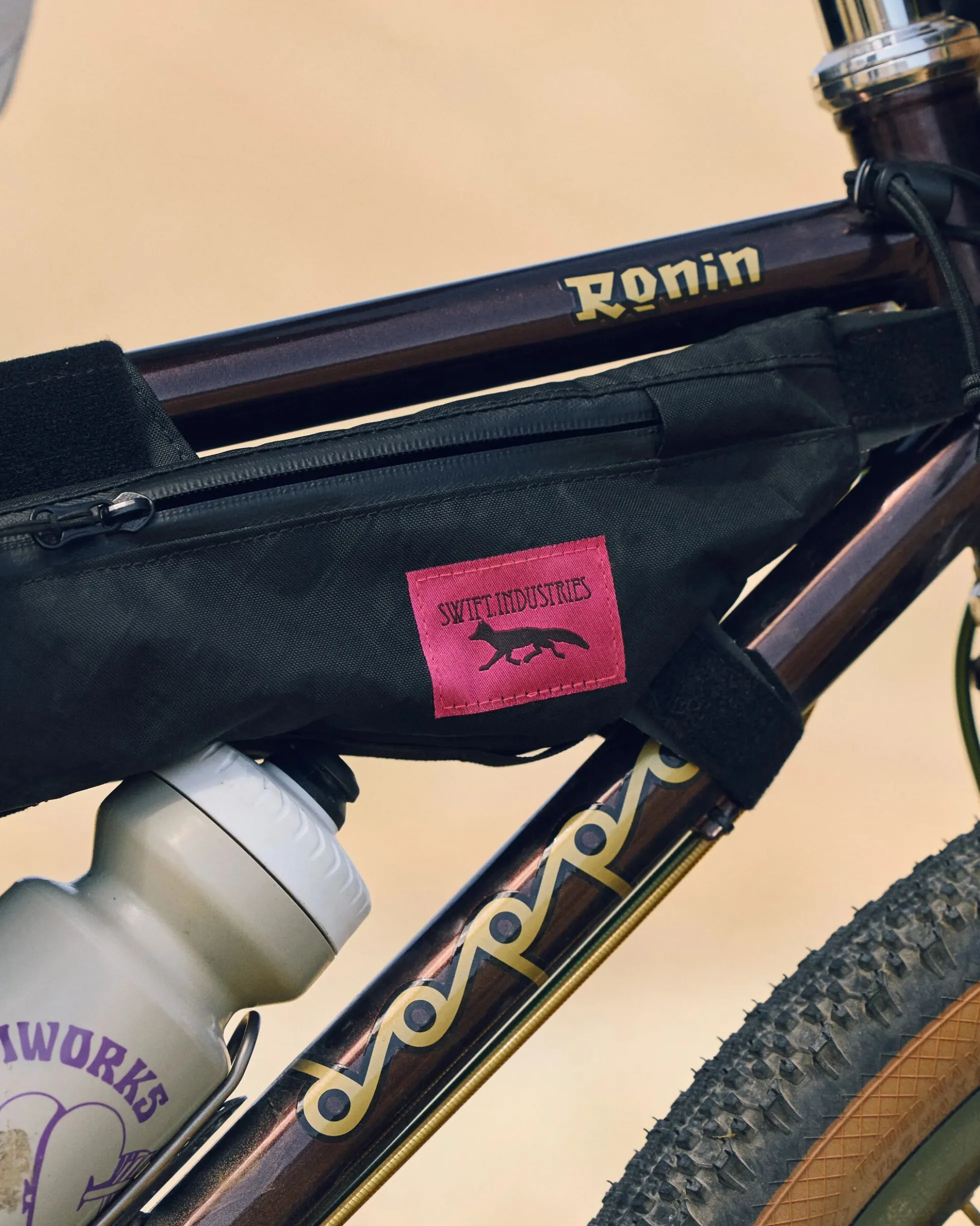 Swift Industries Hold Fast Half Frame Bag 3.25L