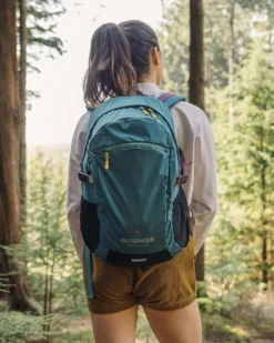 Track 20L Backpack