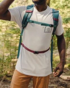 Track 20L Backpack