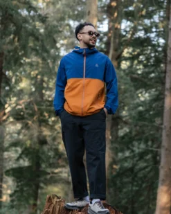 Trailscape Men's Lightweight Softshell Jacket