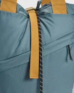 Travelscape Light Tote