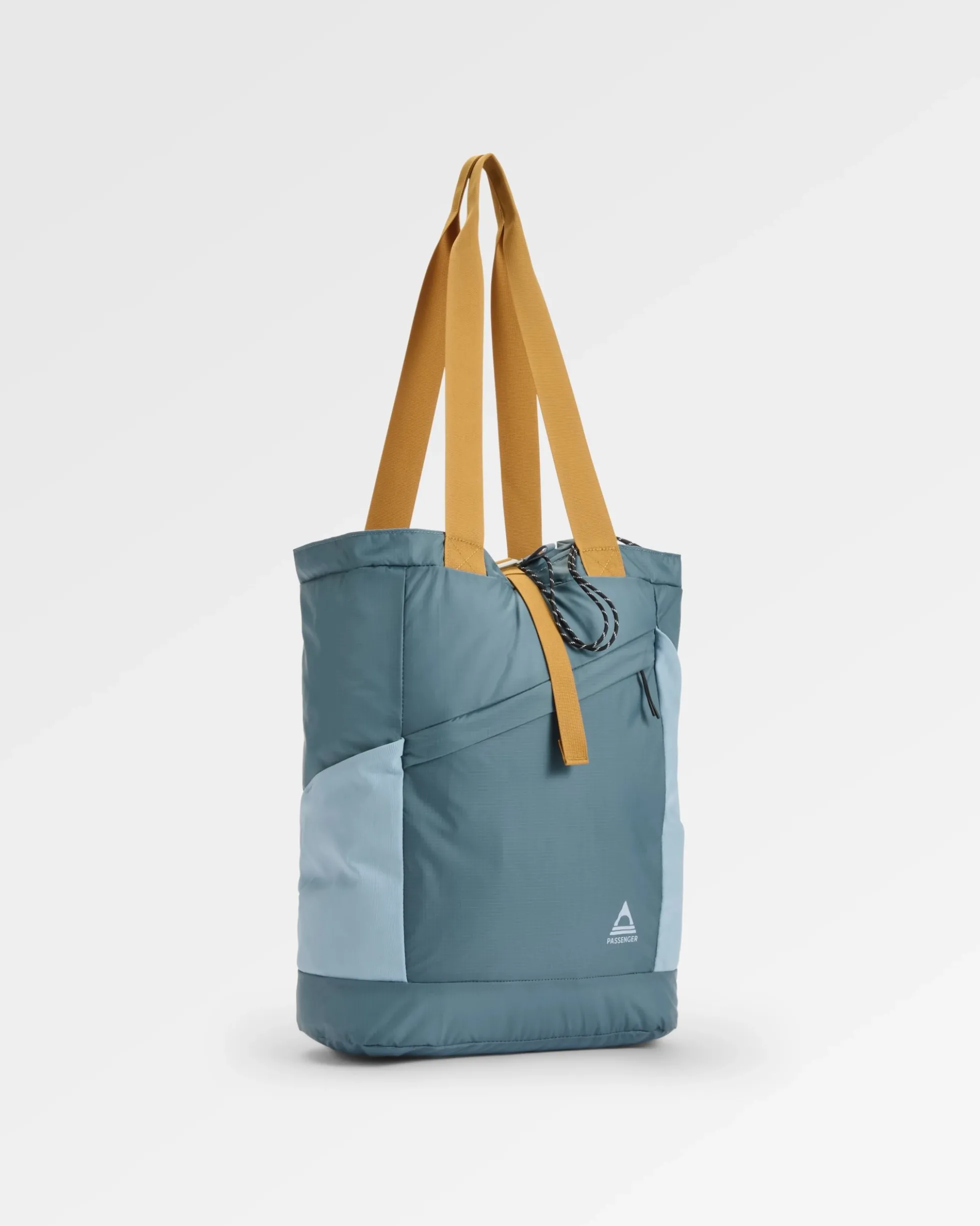 Travelscape Light Tote