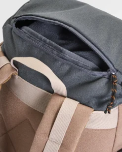 Vantage 24L Backpack