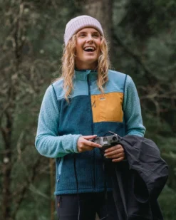 Venturescape Women's Fleece