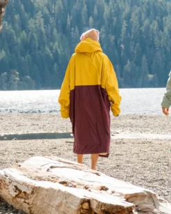 Waves Sherpa Lined Changing Robe