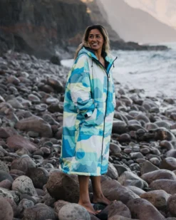 Waves Sherpa Lined Changing Robe