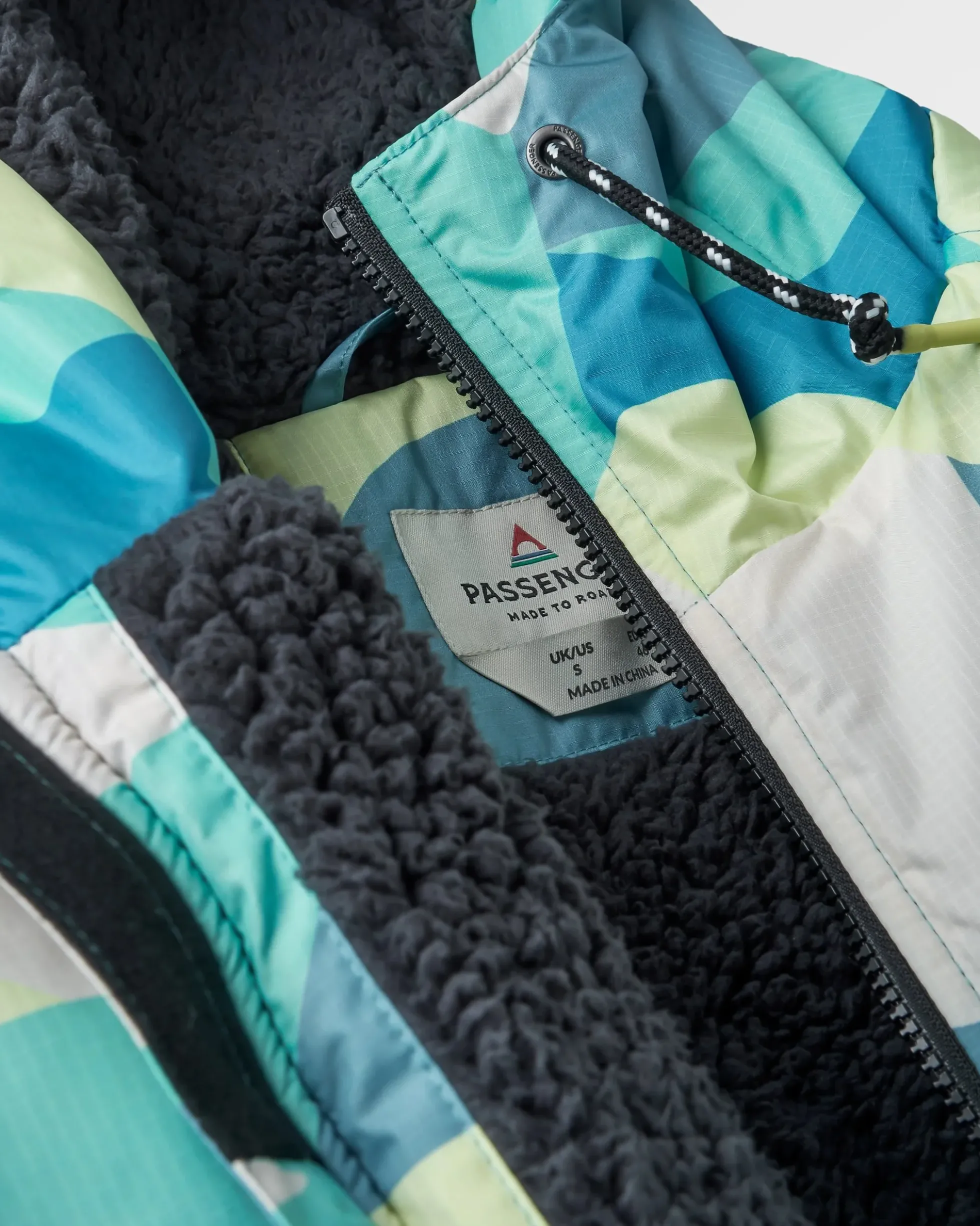 Waves Sherpa Lined Changing Robe