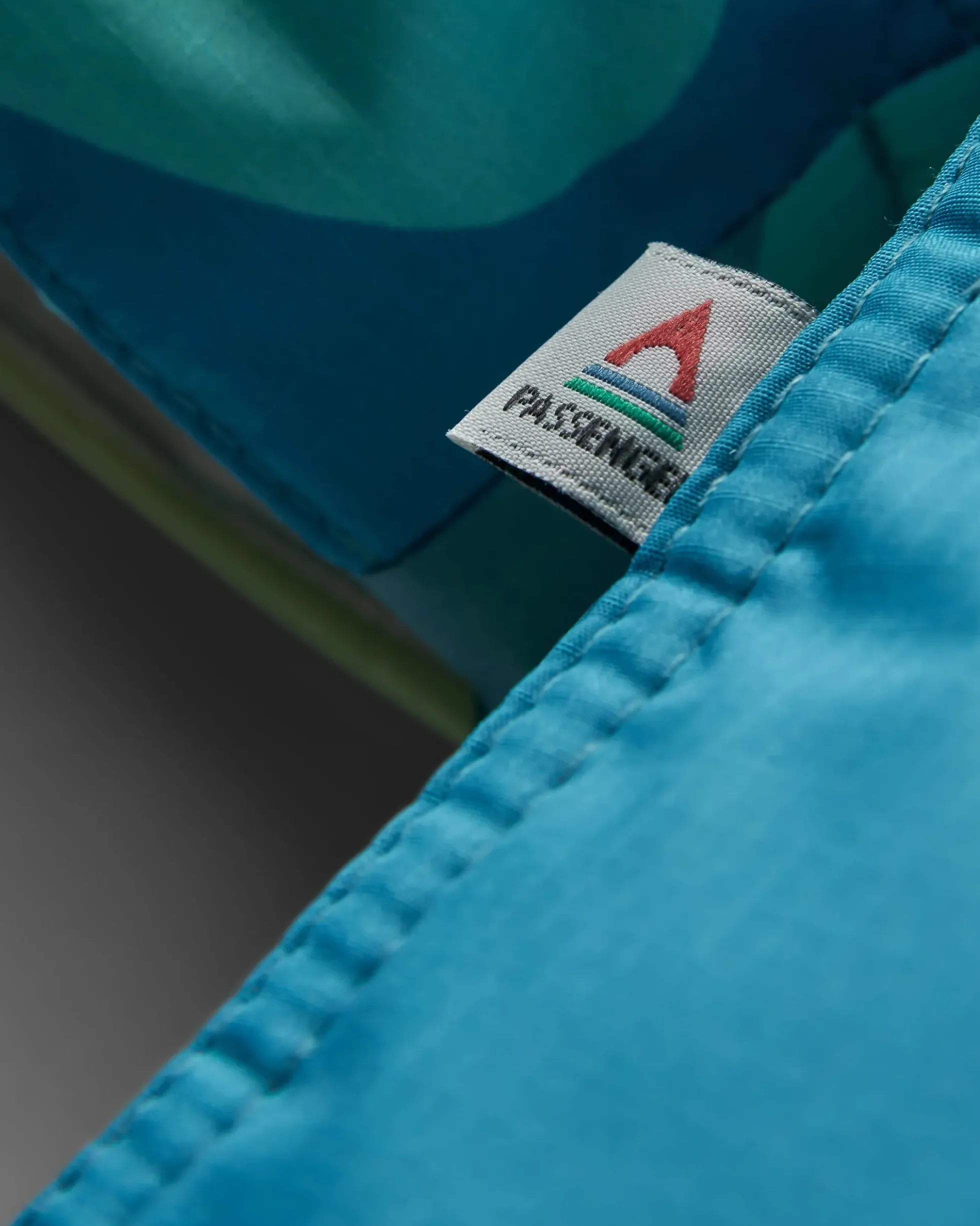 Waves Sherpa Lined Changing Robe