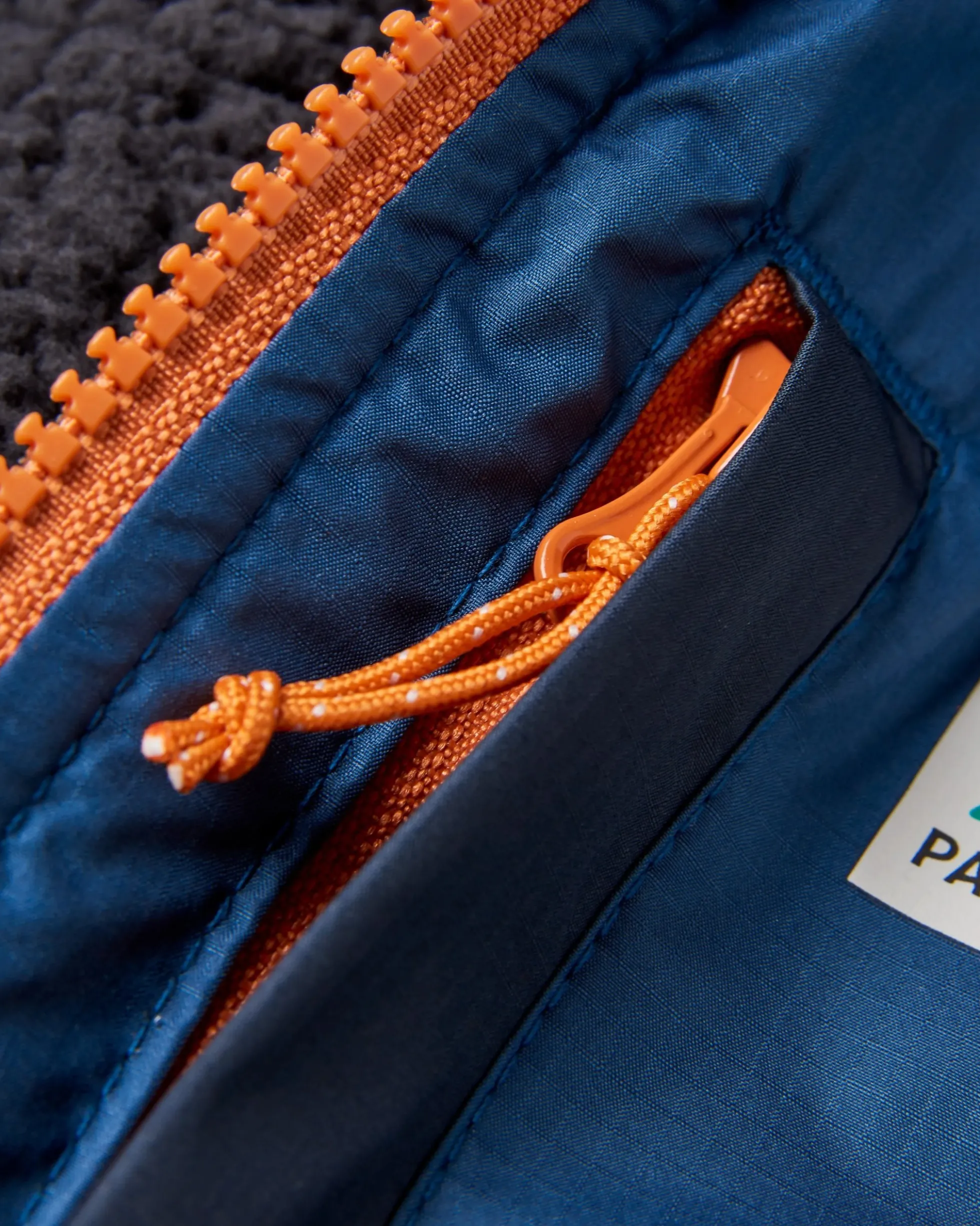 Waves Sherpa Lined Changing Robe