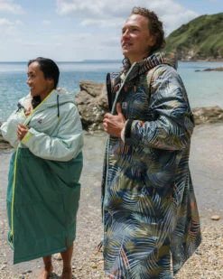 Waves Sherpa Lined Changing Robe