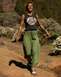 Women's Daylily Loose Trouser