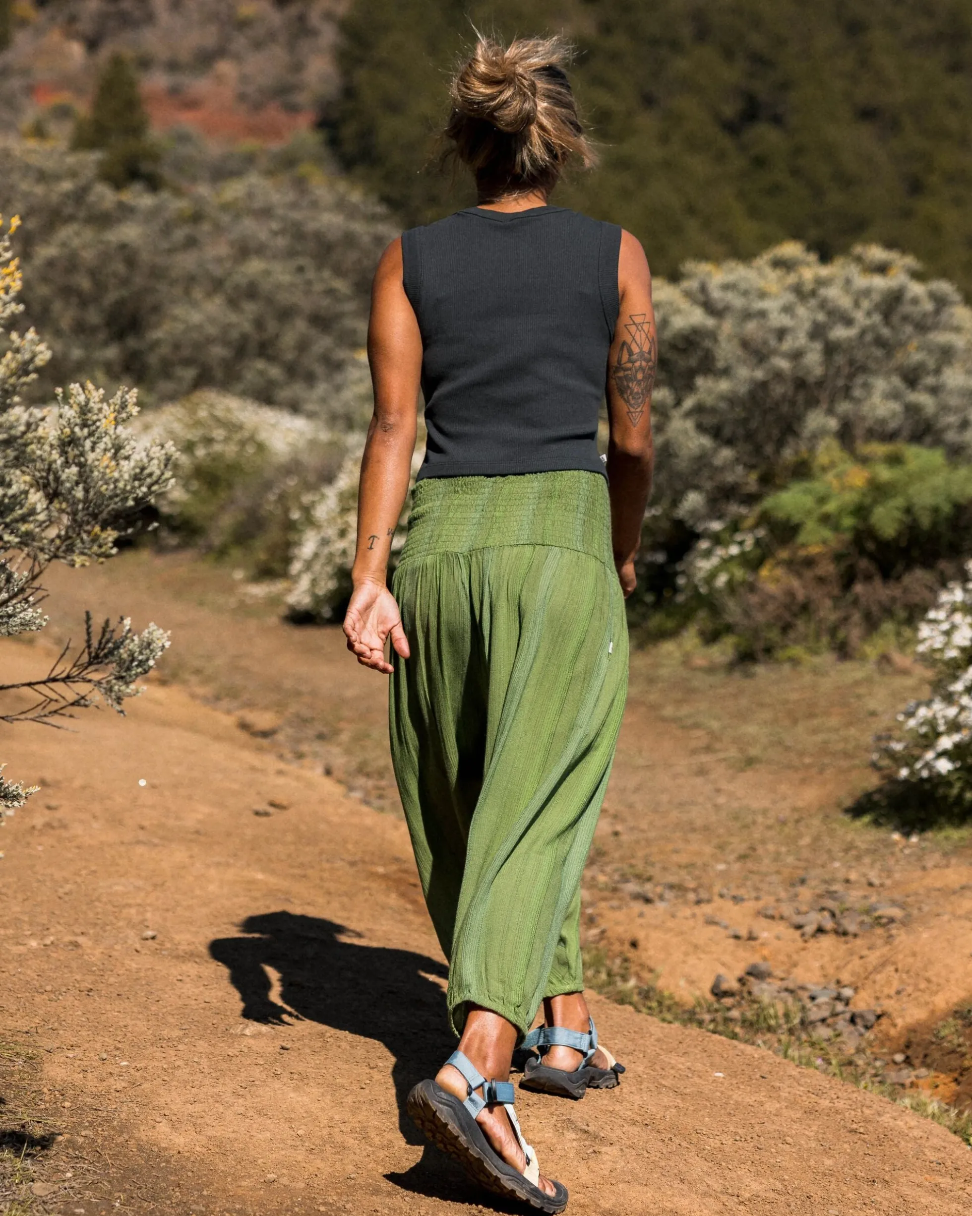 Women's Daylily Loose Trouser