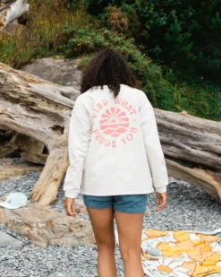 Women's Discovery Sweatshirt