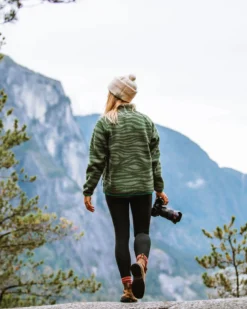 Women's Fairbanks Full Zip Sherpa Fleece