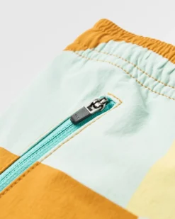 Women's Flaris NetPlus® Beach Short