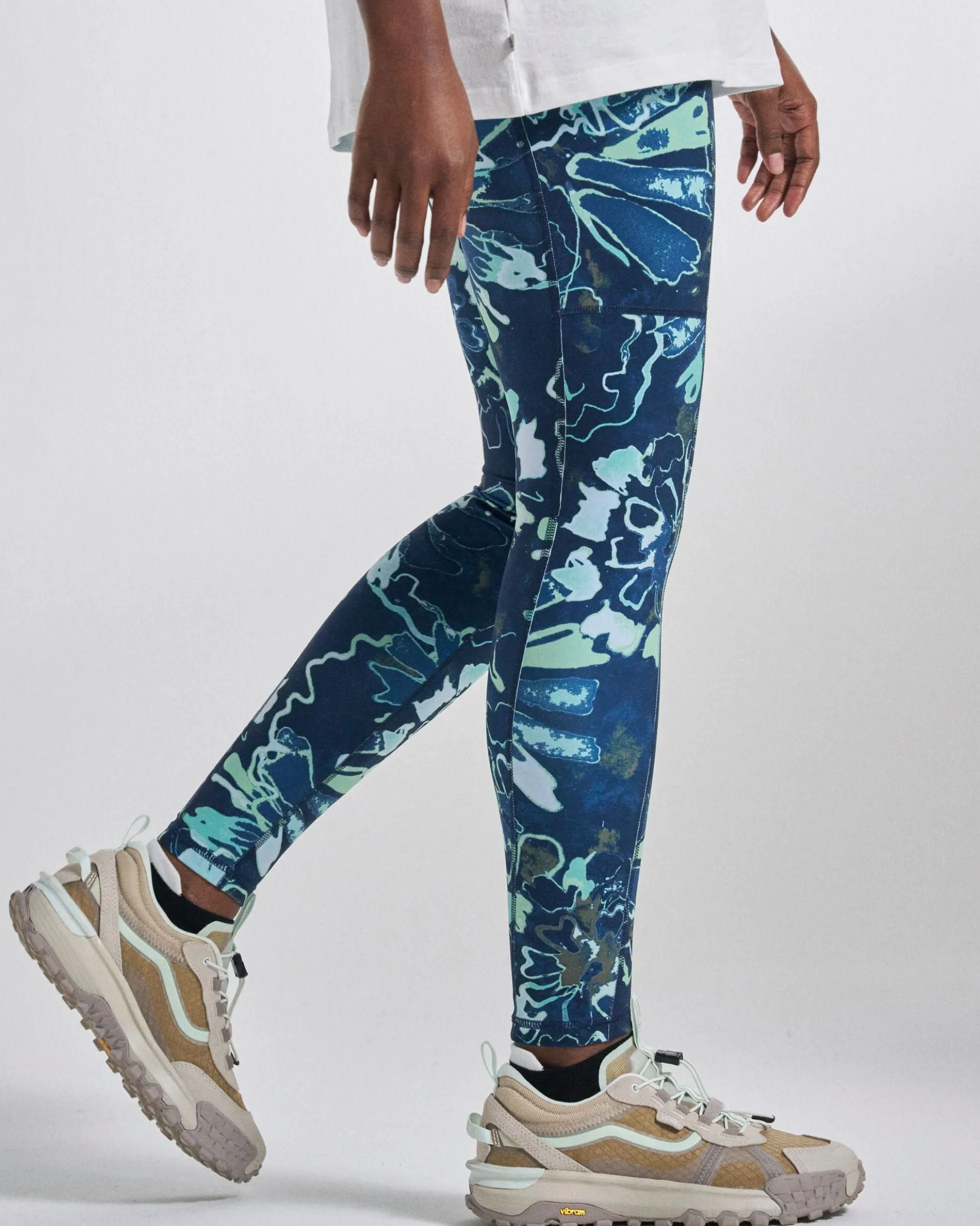 Women's Mantra Active Legging