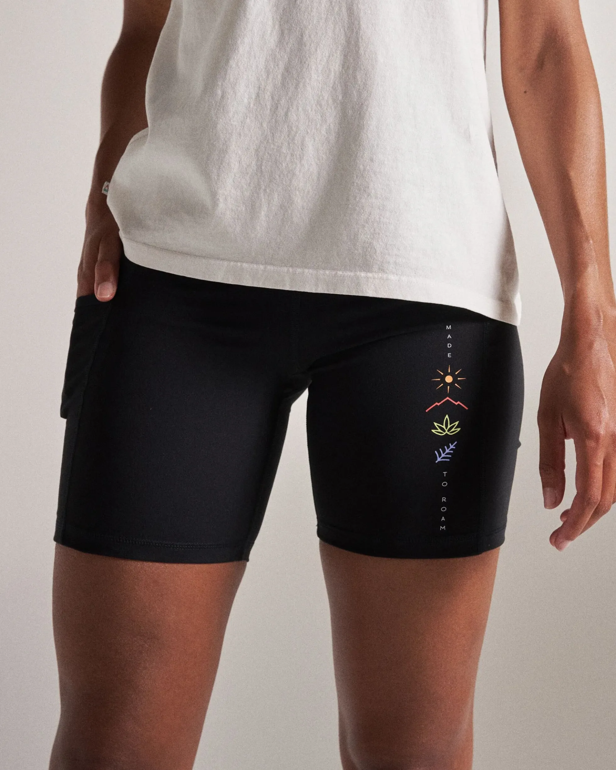 Women's Mantra Active Short