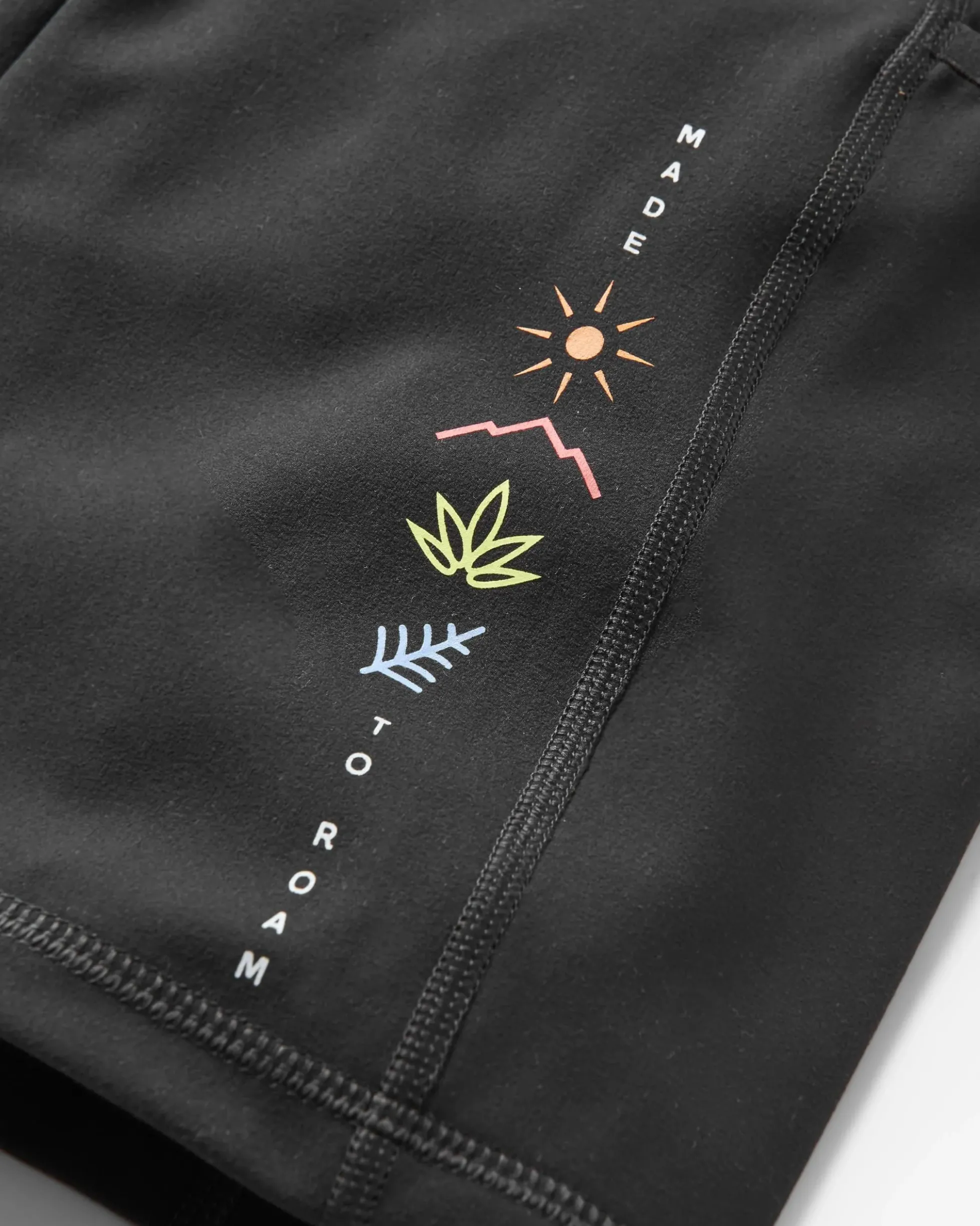 Women's Mantra Active Short