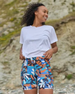Women's Mantra Active Short