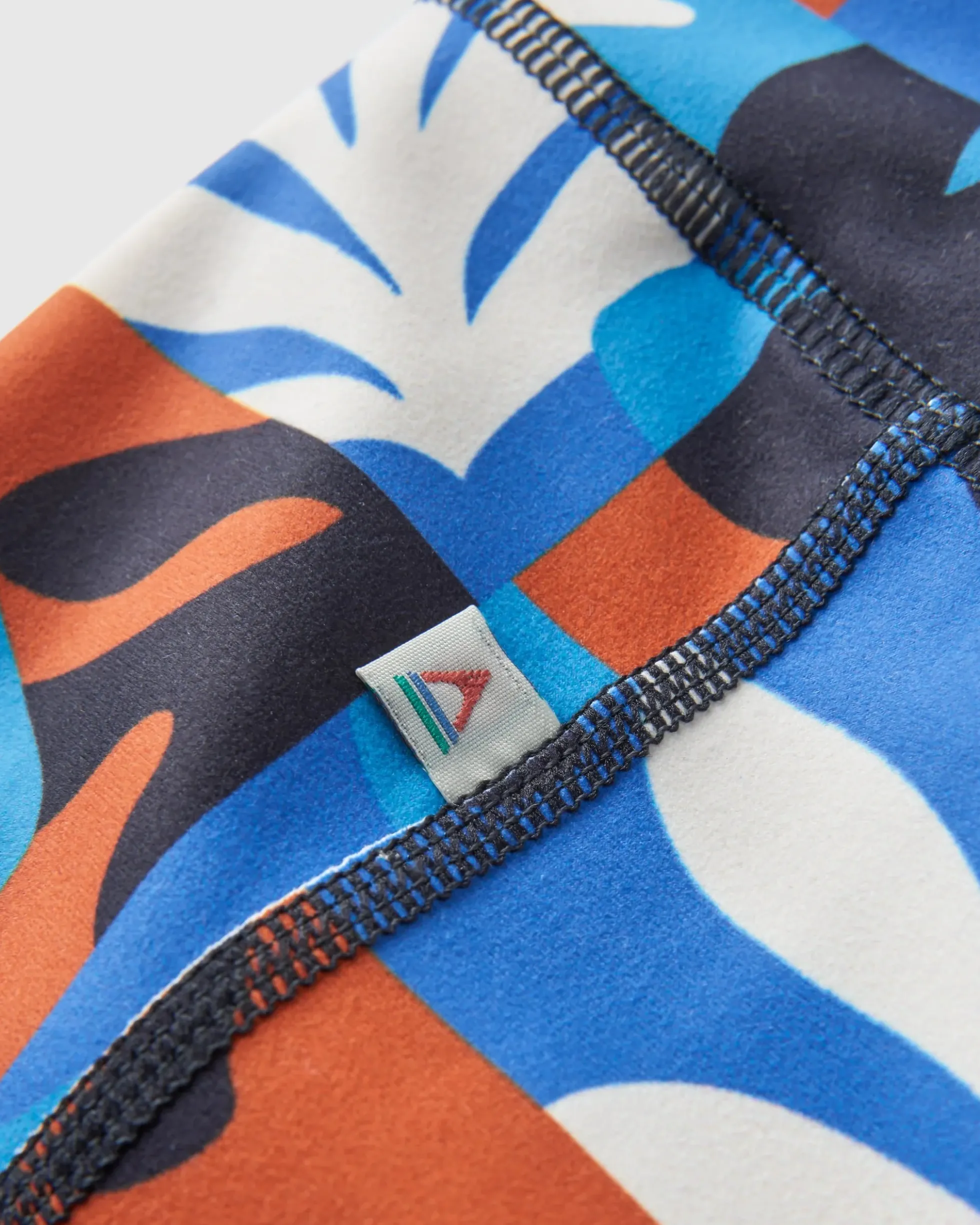 Women's Mantra Active Short