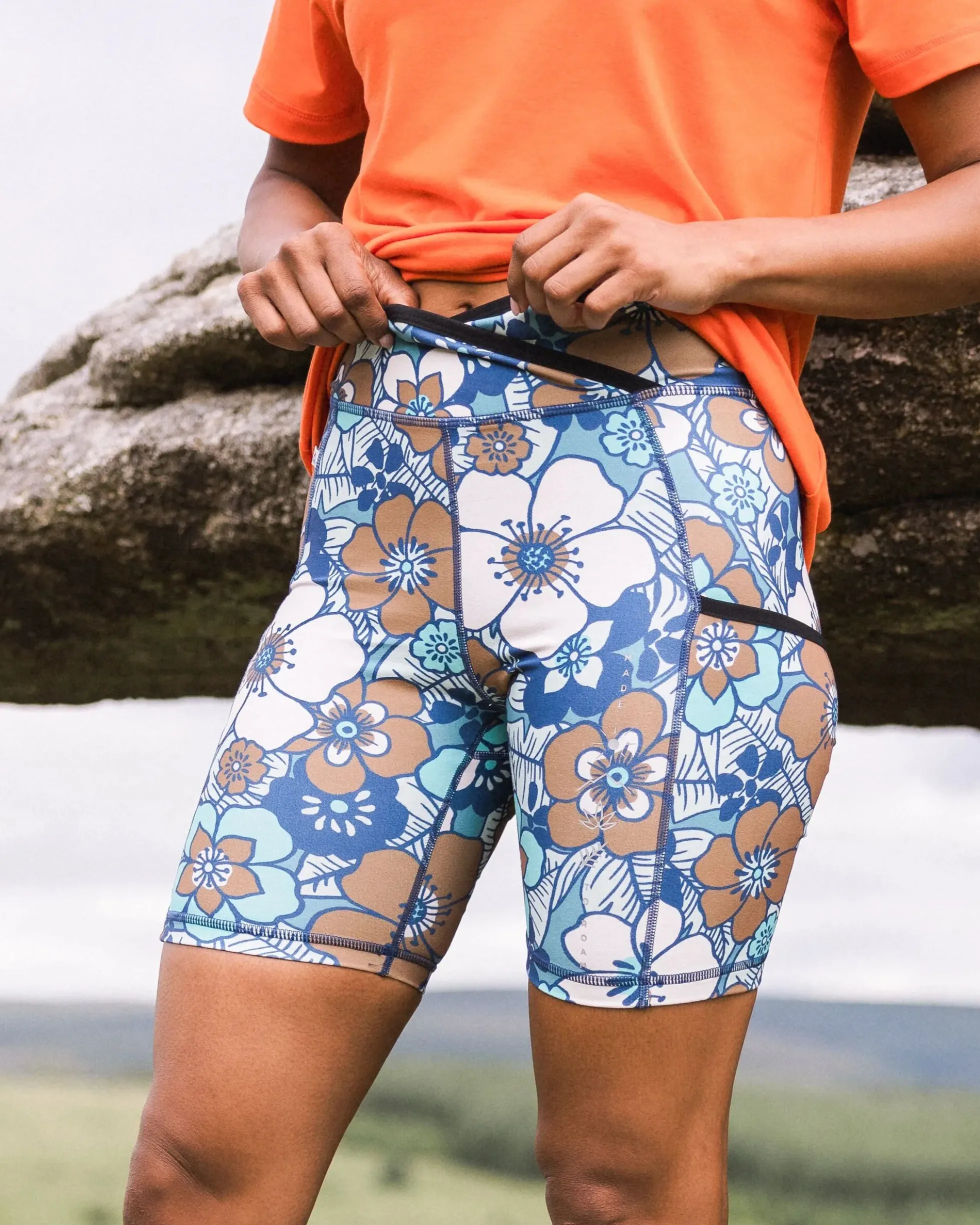 Women's Mantra Active Short