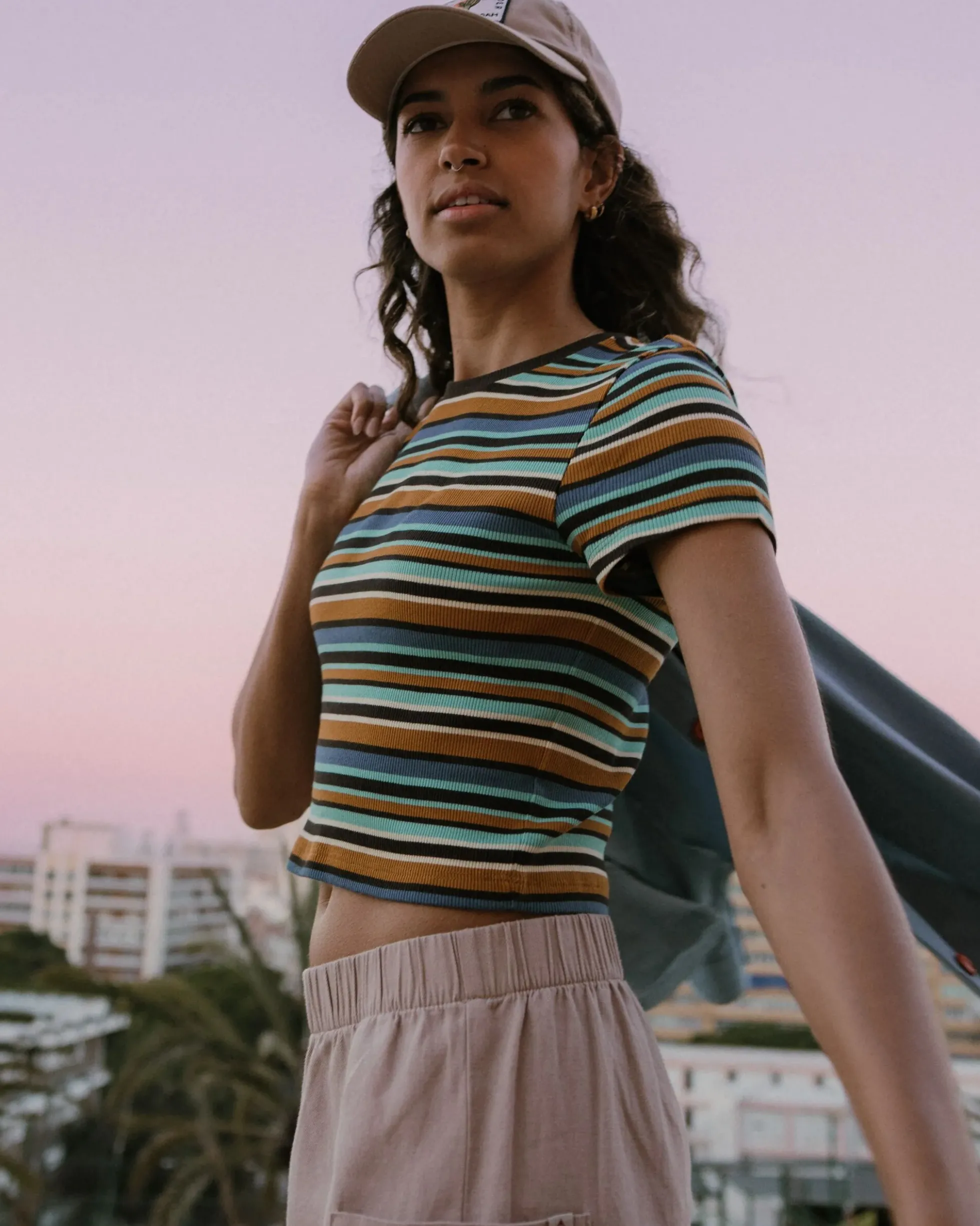 Women's Out There Ribbed Cropped T-Shirt
