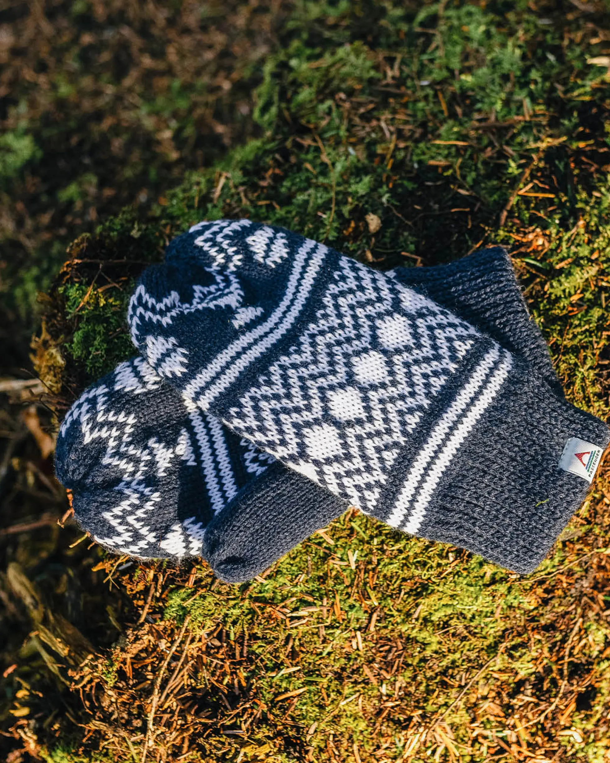 Women's Powder Fleece Lined Acrylic Mittens