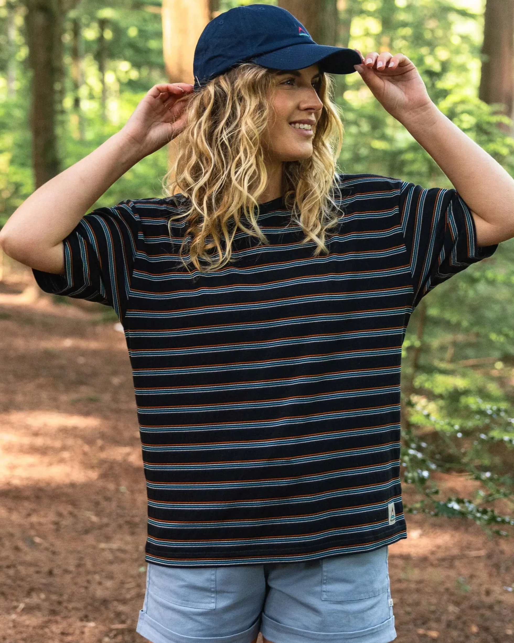 Women's Retro Vibes Organic Cotton T-Shirt