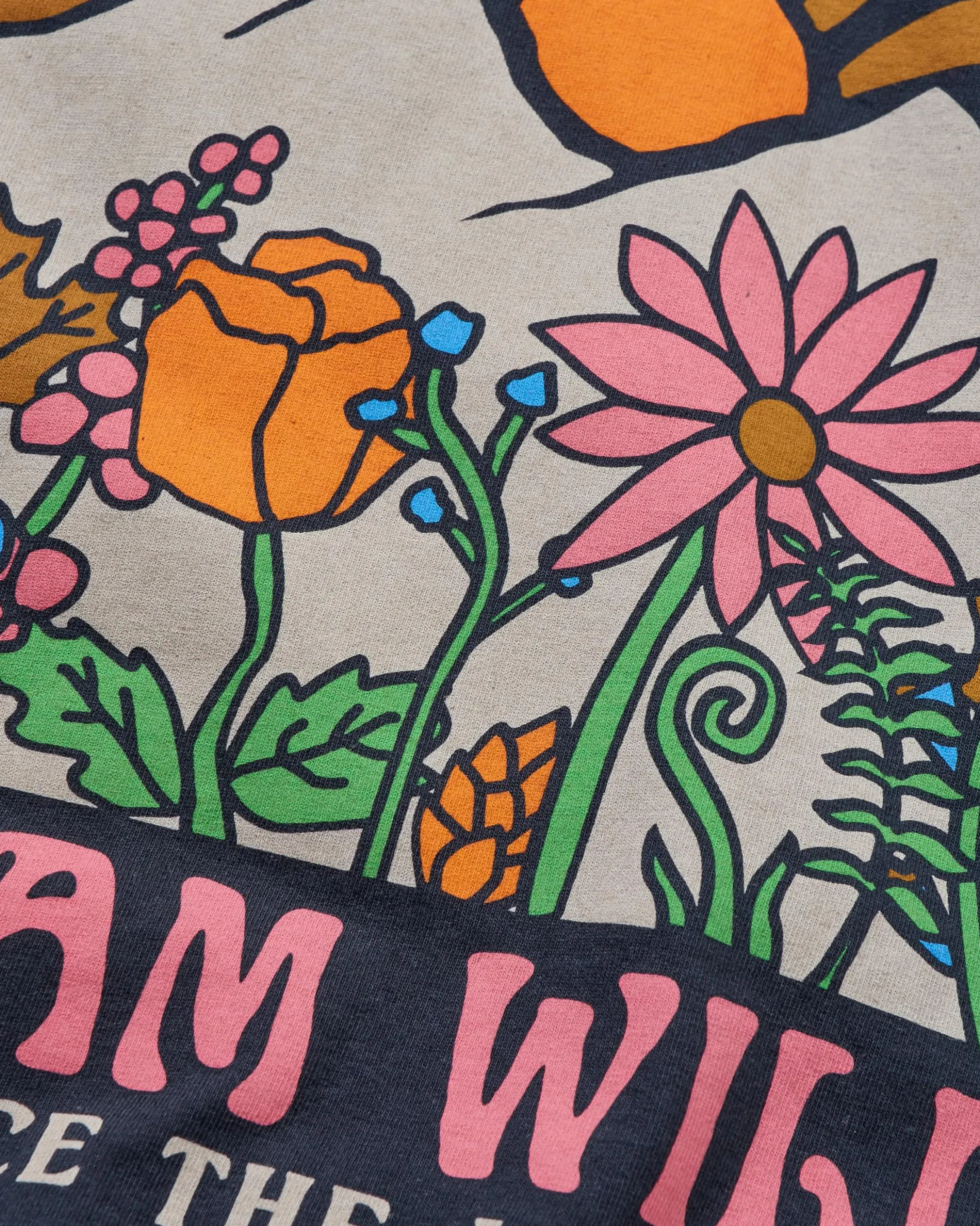 Women's Roam Wild LS T-Shirt