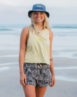 Women's Santosa Woven Short