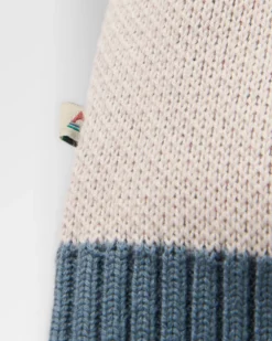 Women's Scenic Knitted Cardigan