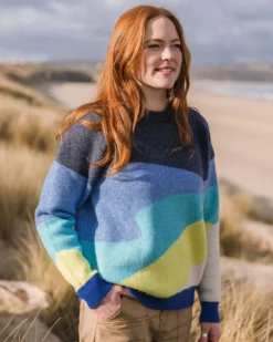 Women's Scenic Knitted Jumper