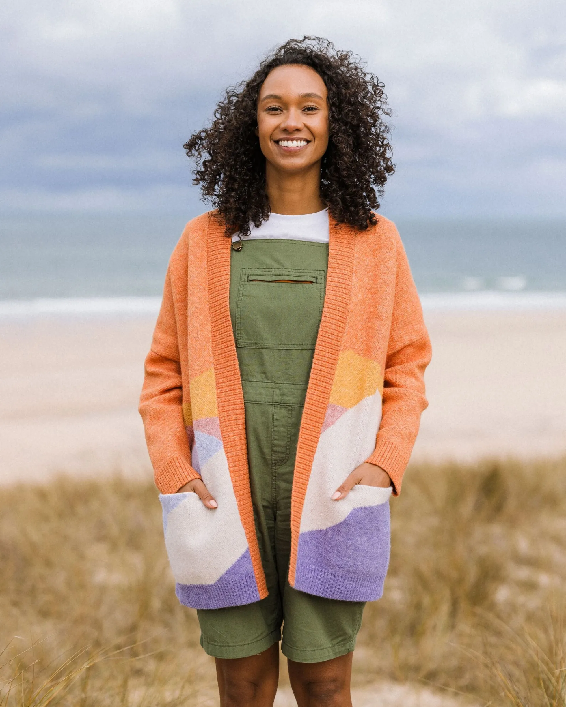 Women's Scenic Long Knitted Cardigan