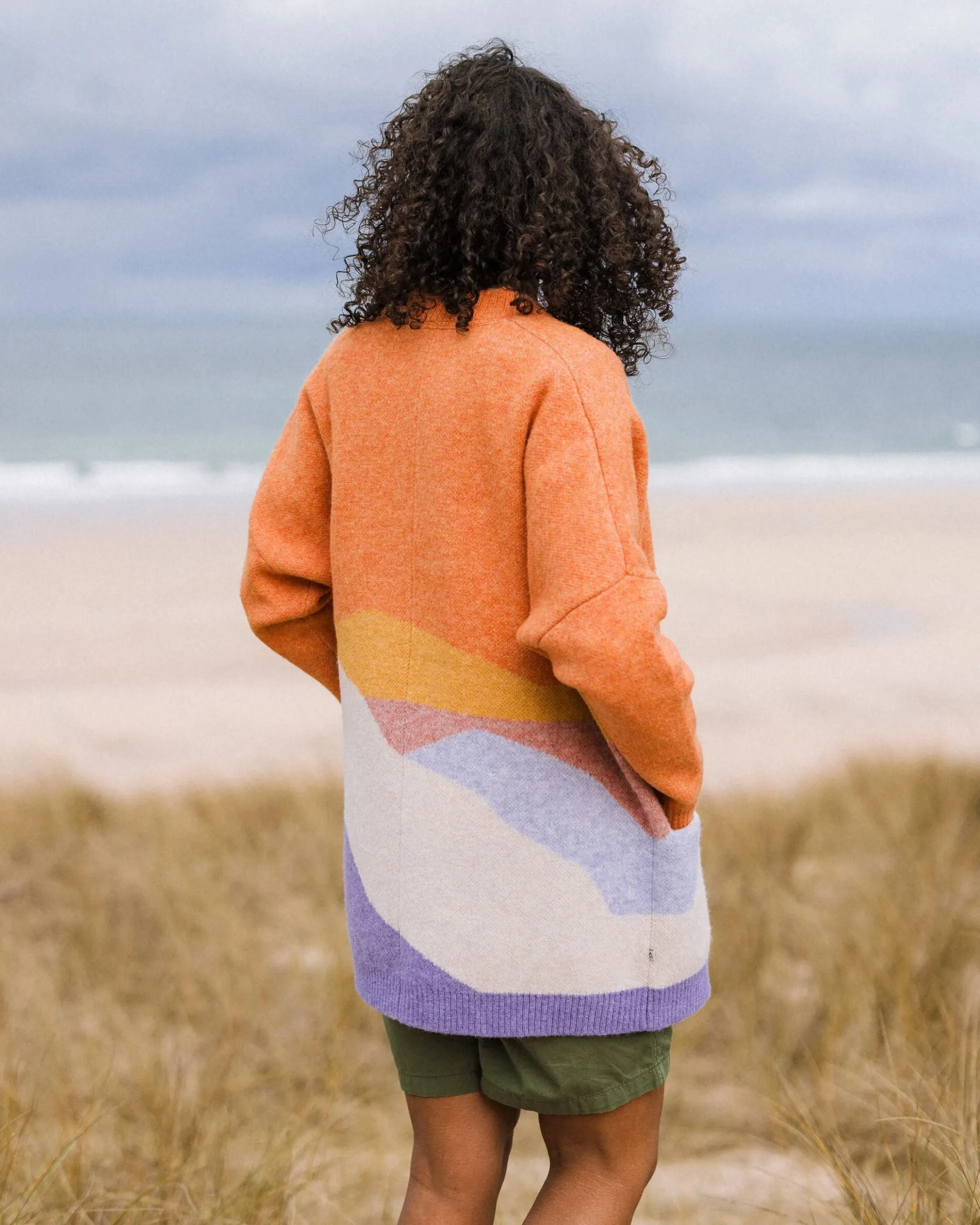 Women's Scenic Long Knitted Cardigan