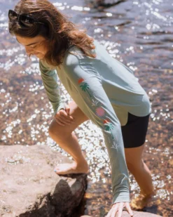 Women's Sunvale Lightweight UPF50 LS T-Shirt