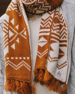Women's West Coast Acrylic Scarf