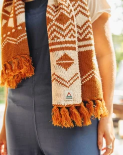 Women's West Coast Acrylic Scarf