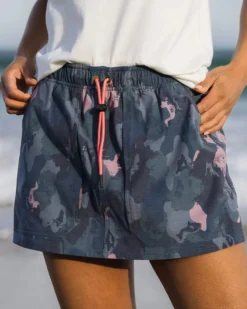 Women's Wonderland Woven Skort
