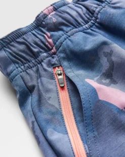 Women's Wonderland Woven Skort